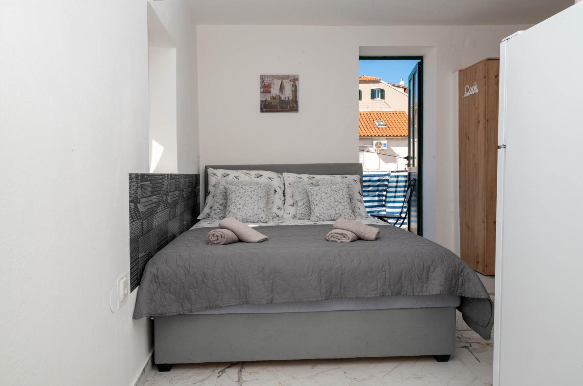 Guest House Ivona Split Exterior foto