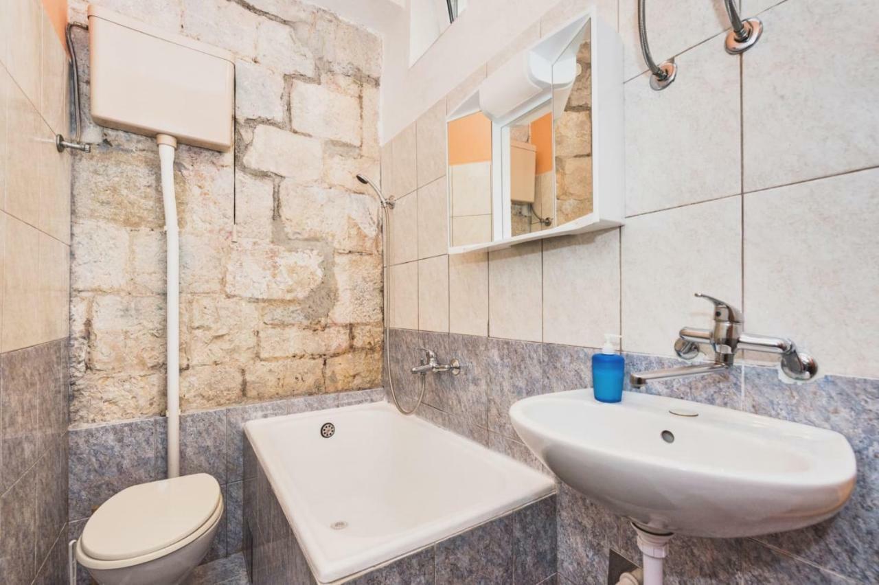 Guest House Ivona Split Exterior foto